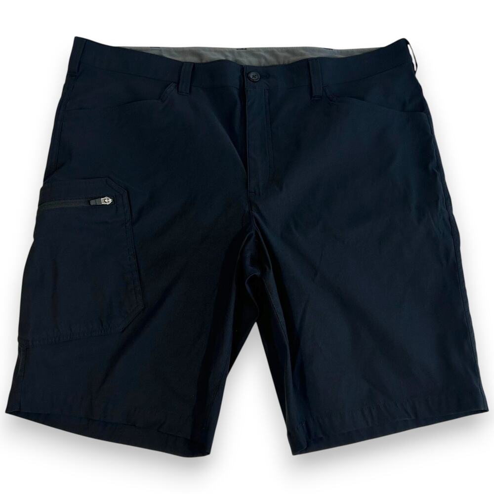 Eddie Bauer Mens 40 Ranier Shorts Black Hiking